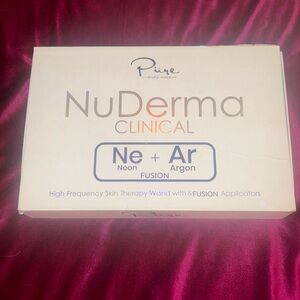 NuDerma Clinical Skin Therapy Wand Portable High Frequency, 6 Fusion Wands Ne At